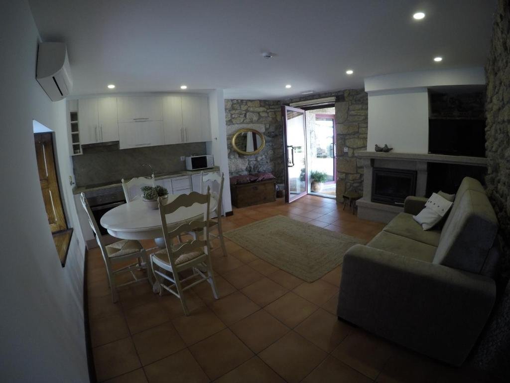 One-Bedroom Apartment com Lareira